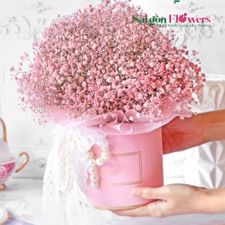 NÀNG CÔNG CHÚA NGỖ NGHỊCH