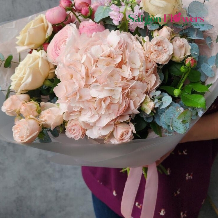 TUỔI TRẺ NHIỆT HUYẾT