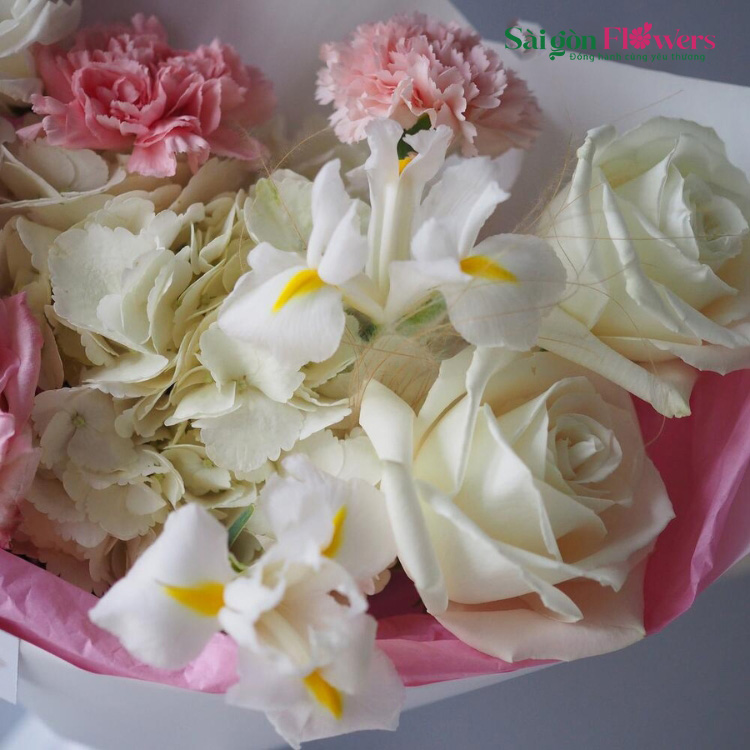 CHỜ ĐỢI NGƯỜI