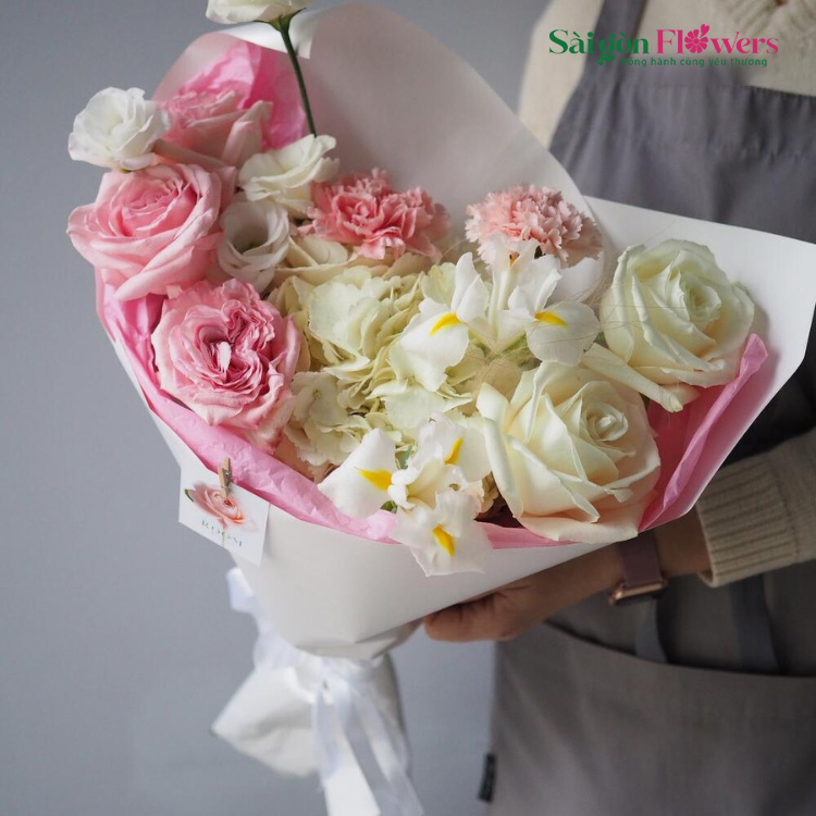 CHỜ ĐỢI NGƯỜI