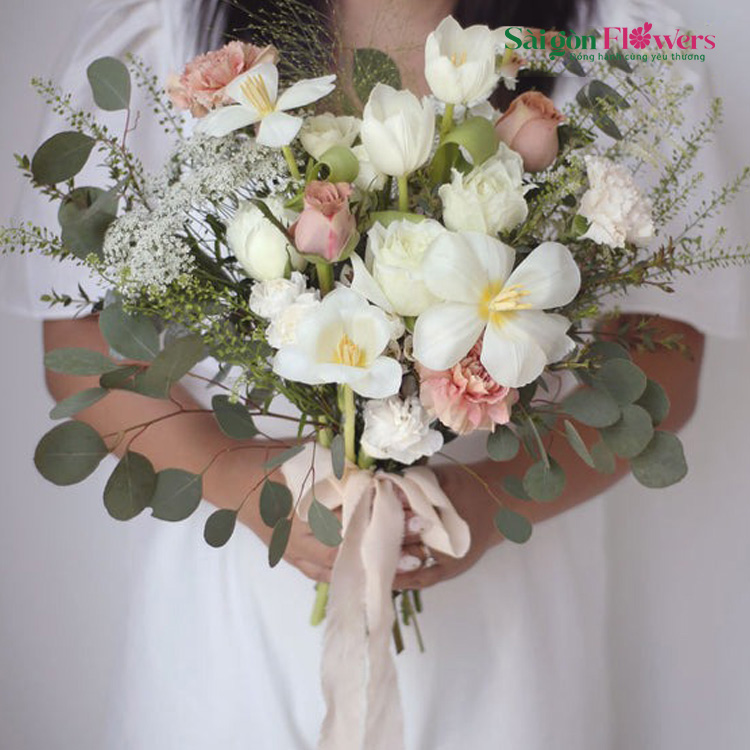 LAN TỎA YÊU THƯƠNG